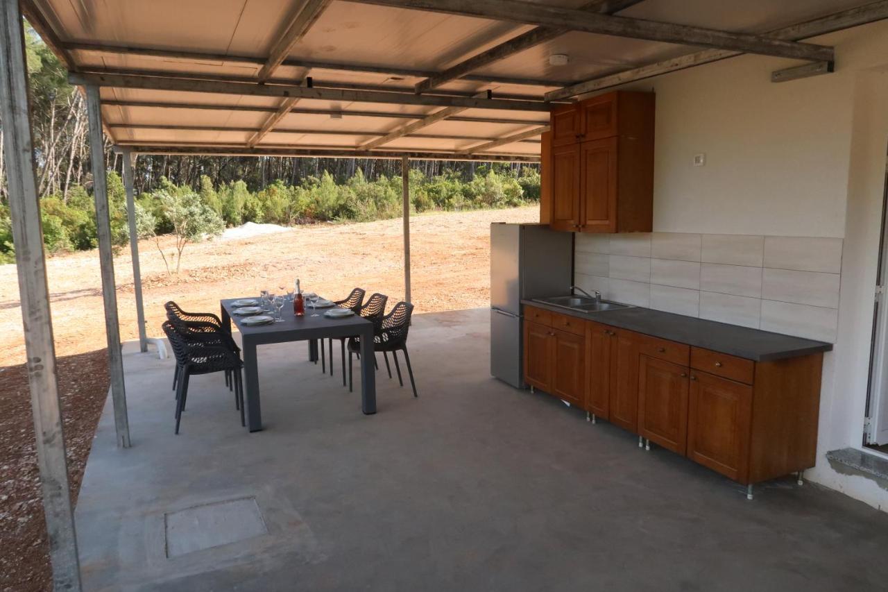 Вилла Robinson Olive Tree Huts Cara Экстерьер фото